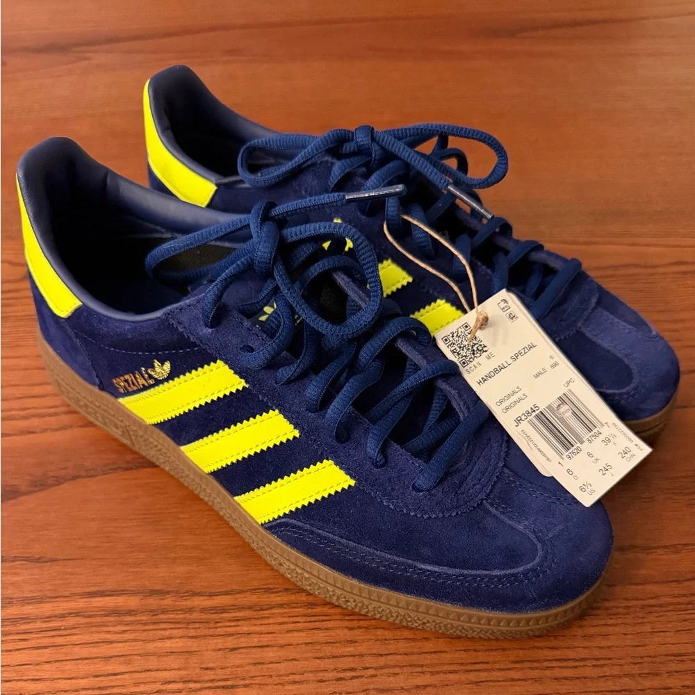 Adidas Originals Handball Spezial Shoes - Picture 2 of 6